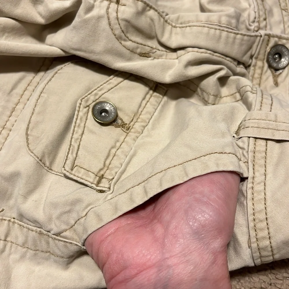 Faded Glory shorts. Size Missy 10. - Picture 5 of 9